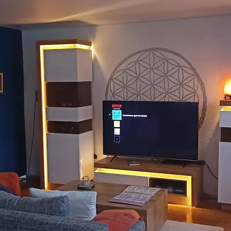 Blaue Oase, Netflix, Massagesessel, Whirlpool Badewanne Apartamento *