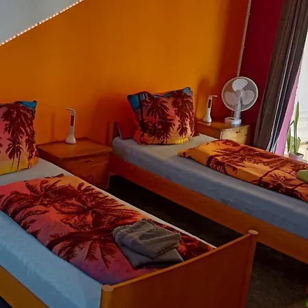 Blaue Oase, Netflix, Massagesessel, Whirlpool Badewanne شقة *