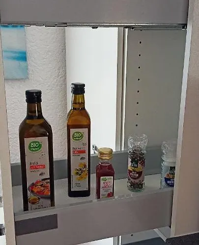 Blaue Oase, Netflix, Massagesessel, Whirlpool Badewanne 格尔梅斯海姆