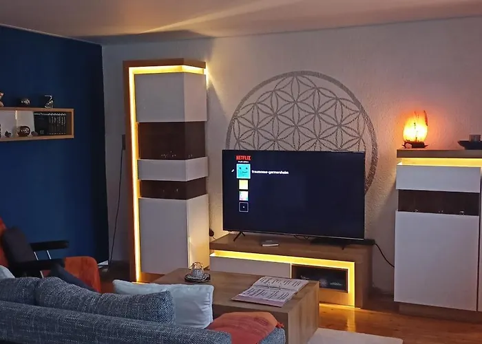 Blaue Oase, Netflix, Massagesessel, Whirlpool Badewanne Apartamento *