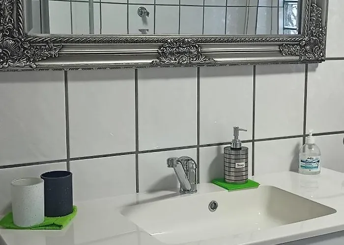 Apartamento Blaue Oase, Netflix, Massagesessel, Whirlpool Badewanne Germersheim